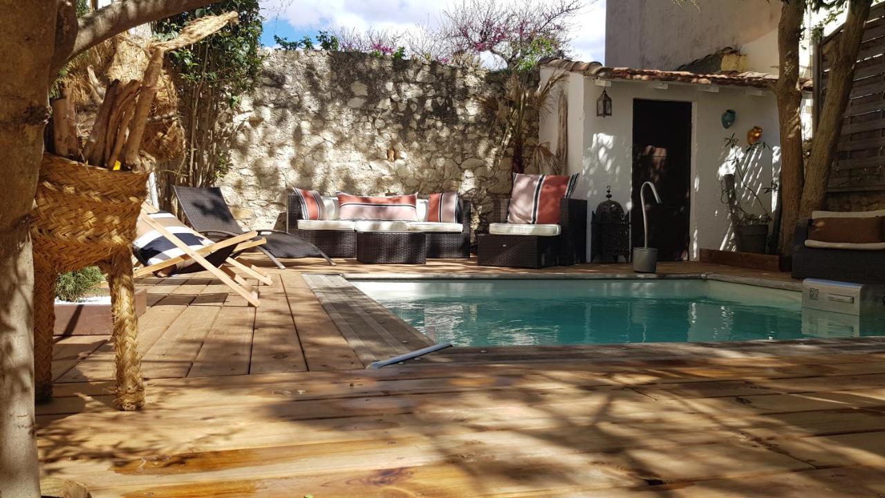 La Demeure Du Pressoir Bed & Breakfast Cuxac-dʼAude Dış mekan fotoğraf